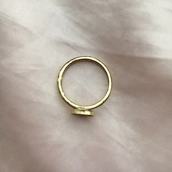 @ ring - Picture 3 of 5